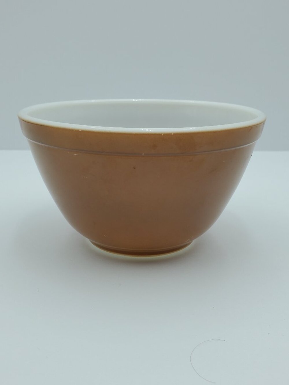 Pyrex Town & Country 1.5 Pint Mixing Bowl 401 Solid Brown 1.5 Pt Bowl